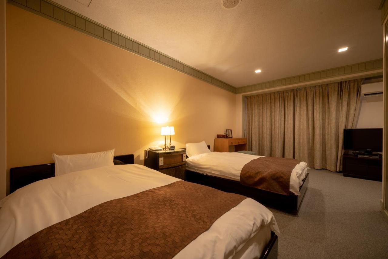 Kitsuregawa Country Club & Bihada Onsen Hotel Kitsuregawa Sakuyama Luaran gambar